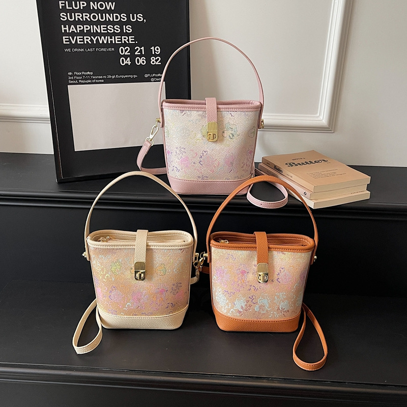 Cross-Body Bucket Bag Senior Summer On The New Fashion With One-Shoulder Bag Embroidery