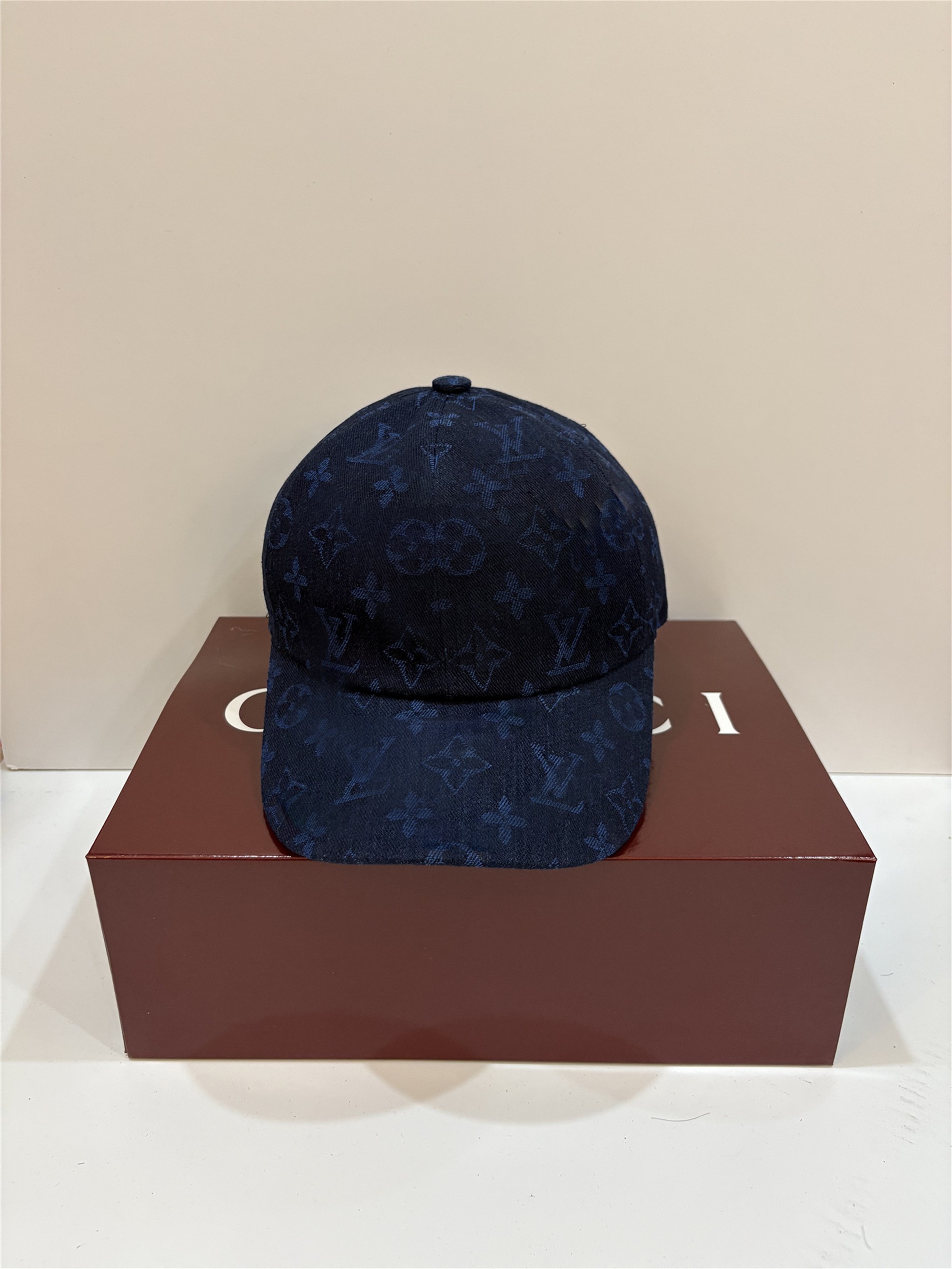 Top Designer Baseball Cap Fashion Letter Embroidery Ball Caps Men Women Street Sun Hat Adjustable Leisure V Hats Casquette Hight Quality 952b