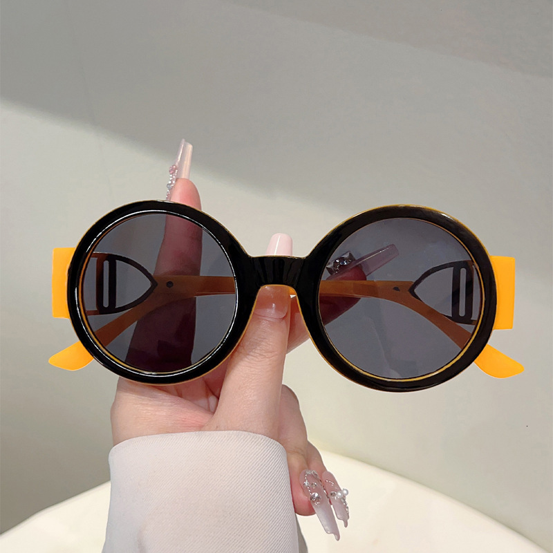 High quality European and American New Style Double Triangle Trendy Large Frame Slimming Fashionable Personality Hollow Temple Retro Versatile Sungl