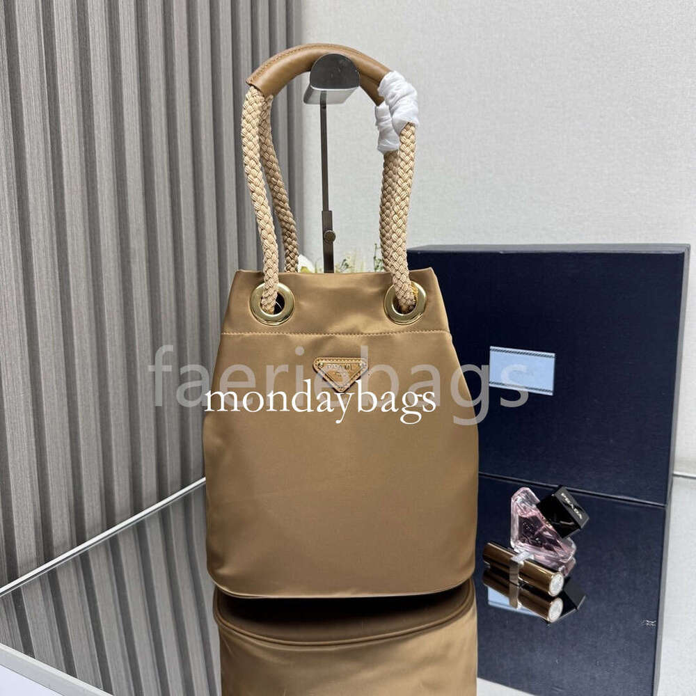 10a Designer bag Luxury Bucket Classic Leather bags for women luxury Wallet Multi functional Shoulder Handbag Underarm Hobo Bag Designer Bags 2026 T