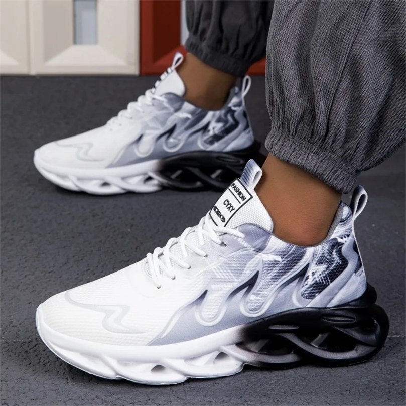 Mens Casual Sports Shoes Breathable Lightweight Flame Print Summer Outdoor Tennis Running Hiking for Men 260611