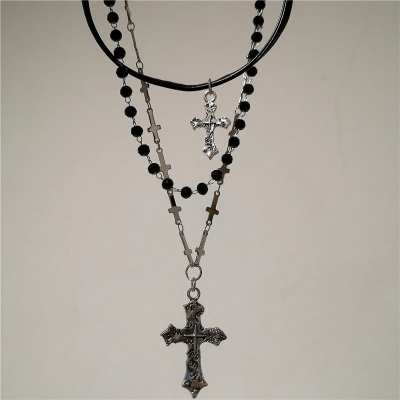 Gothic Punk Y2K Metal Cross Pendant Necklace For Women Men Lovers Vintage Multi Layer Bead Necklaces 90s EMO Charm Jewelry Gift260611