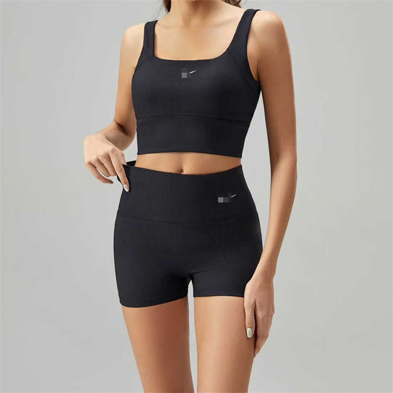 sports Running fitness yoga underwear for women high-elasticity sleeveless solid color tank top and shorts casual set L260612