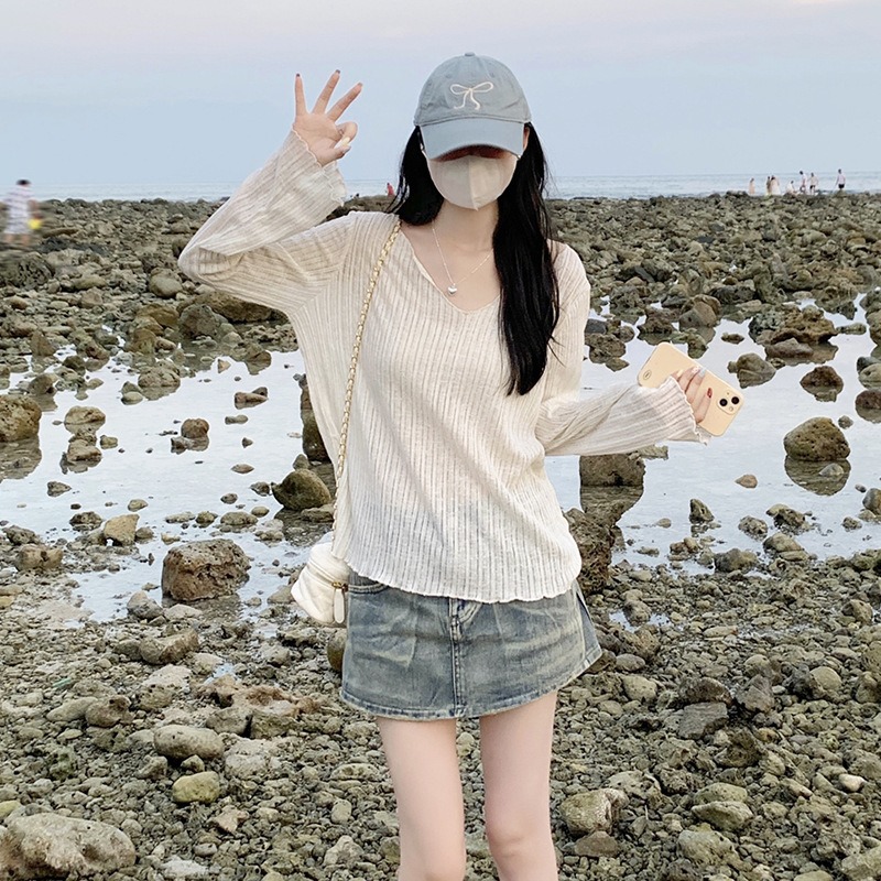 Summer slightly sheer V-neck lettuce edge loose sun protection cover-up ice silk thin long sleeve T-shirt women's lazy style top