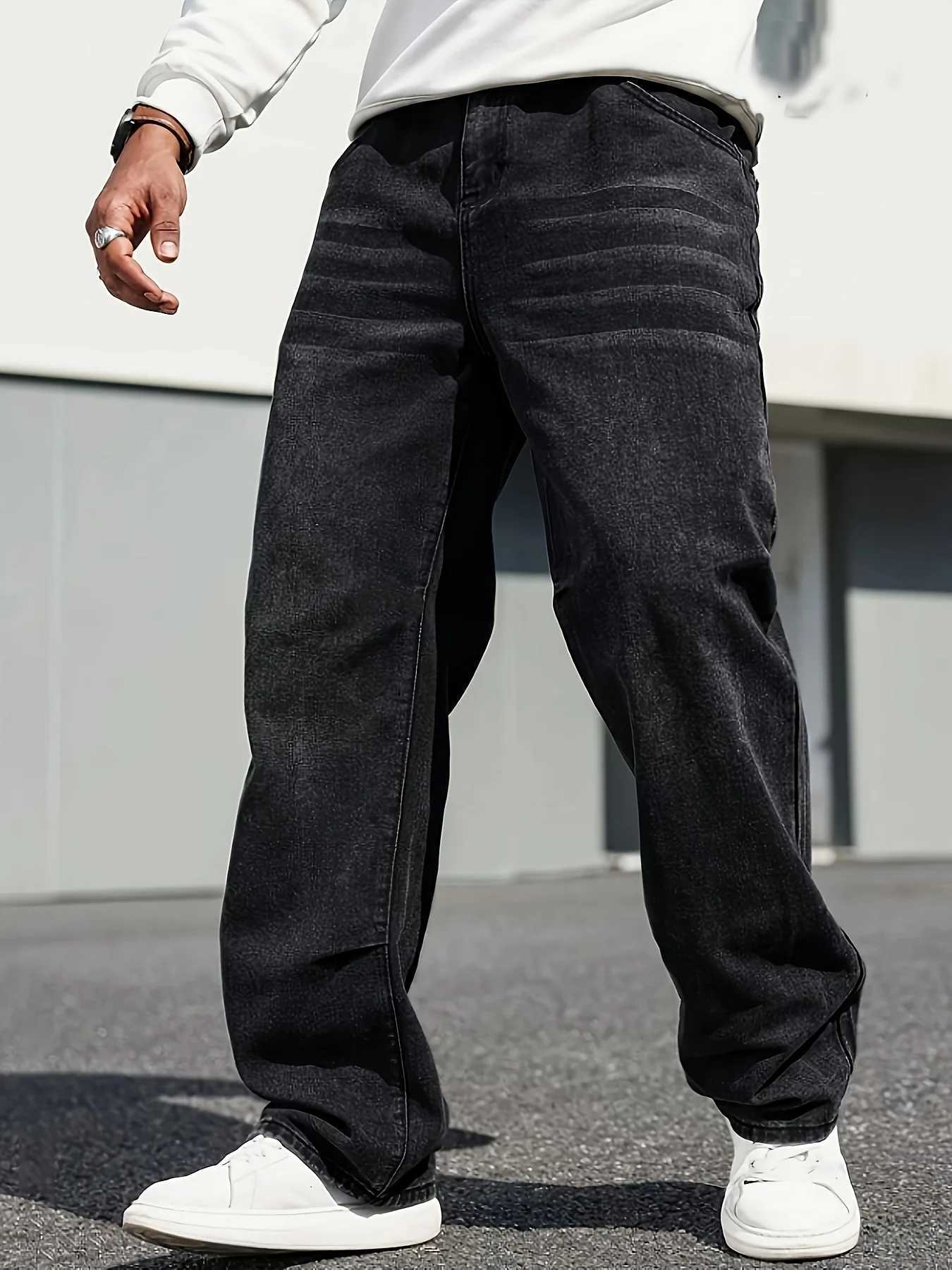 Mens Classic Straight-Leg Jeans - Cotton Blend Dark Blue Denim Non-Stretch All-Season Wear Comfort Fit with Slant Pockets T260410