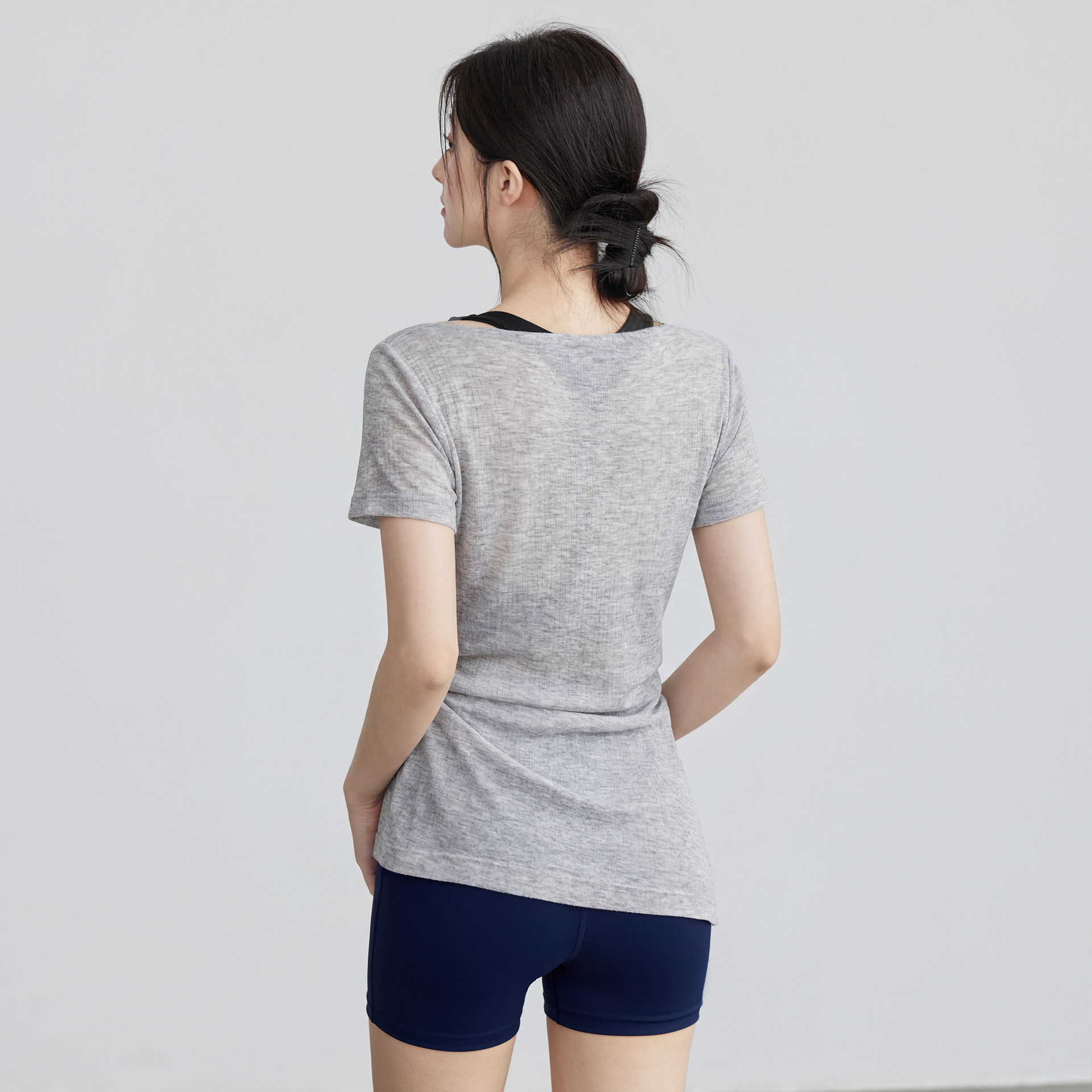 Womens quick-dry sports top t-shirt yoga wear loose-fitting Pilates training fitness top short-sleeved L260612