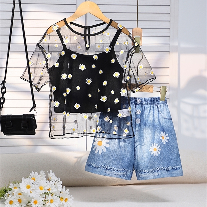 Three Piece Set Of Cute And Fresh Thin Printed Pullover Solid Color Tank Top Shorts For Girls Children 260612