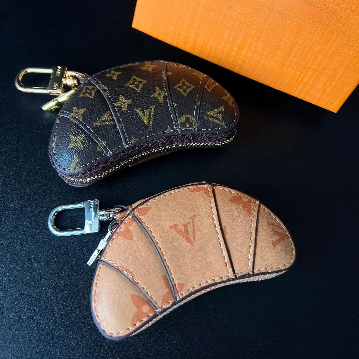Brand Inspired Designer Bag Charming Key Chain Keychain designer Flower Car Key Charm Decoration