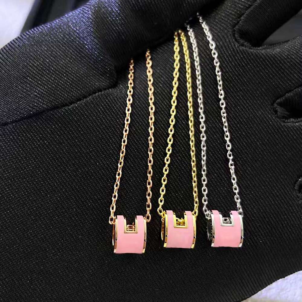 Hot Sale Fashion Designer Mini Letter Pendant Necklace Women Jewelry Luxury Pink Color Enamel Necklace Trendy Accessories Jewelry for Gifls-image-1110405727