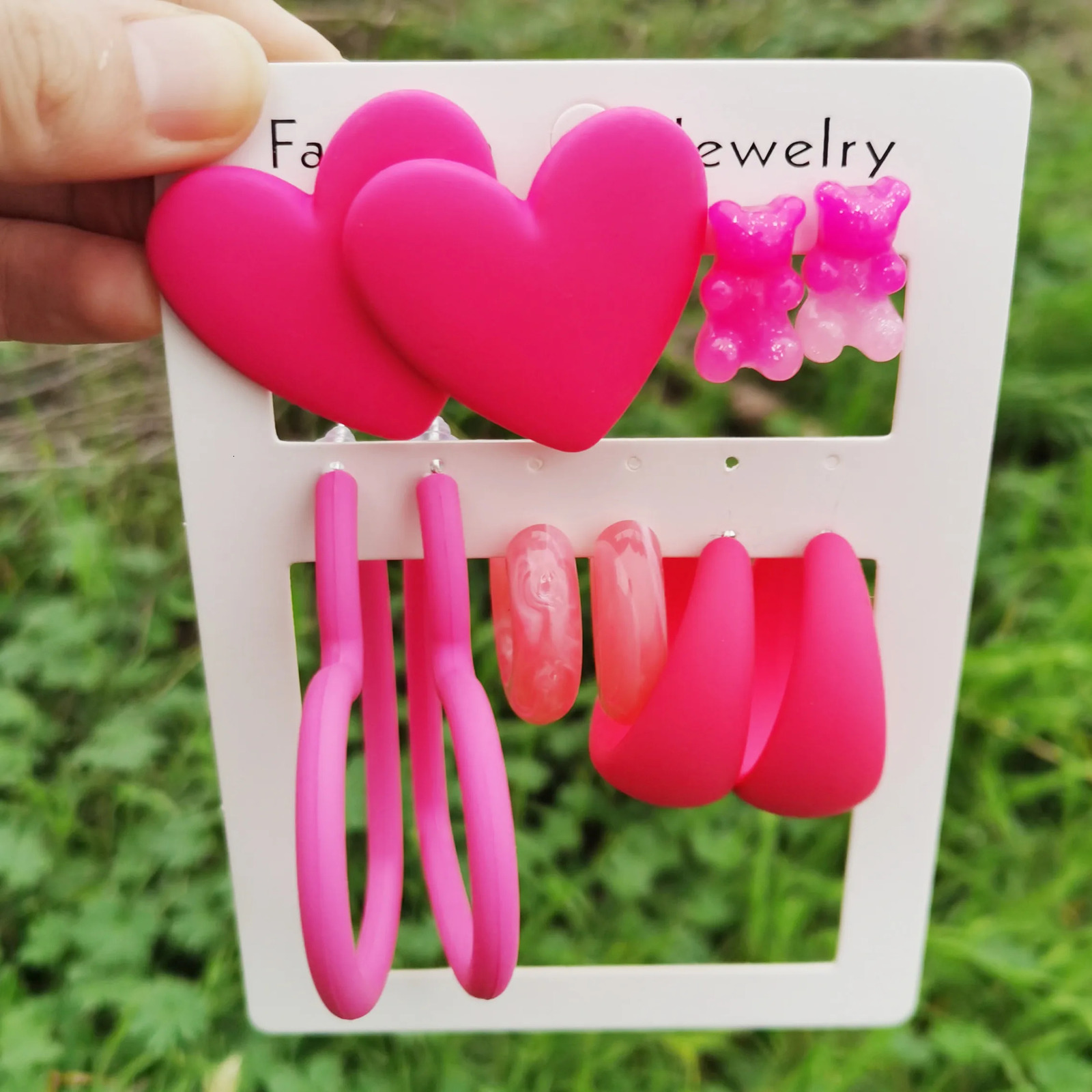 5 Pairs/Set Colorful Acrylic Candy Bear Heart Stud Earrings for Women Korean Fashion C-shaped Circle Hoop Earring Sets Jewelry 260612