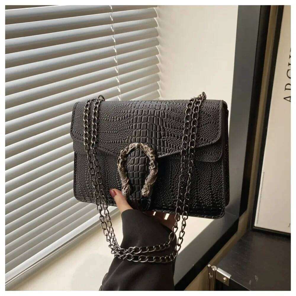 Niche Retro Snake Print Women Versatile Chain Crossbody Square Bag Fashion Mini Shoulder Purse For Daily Casual Travel