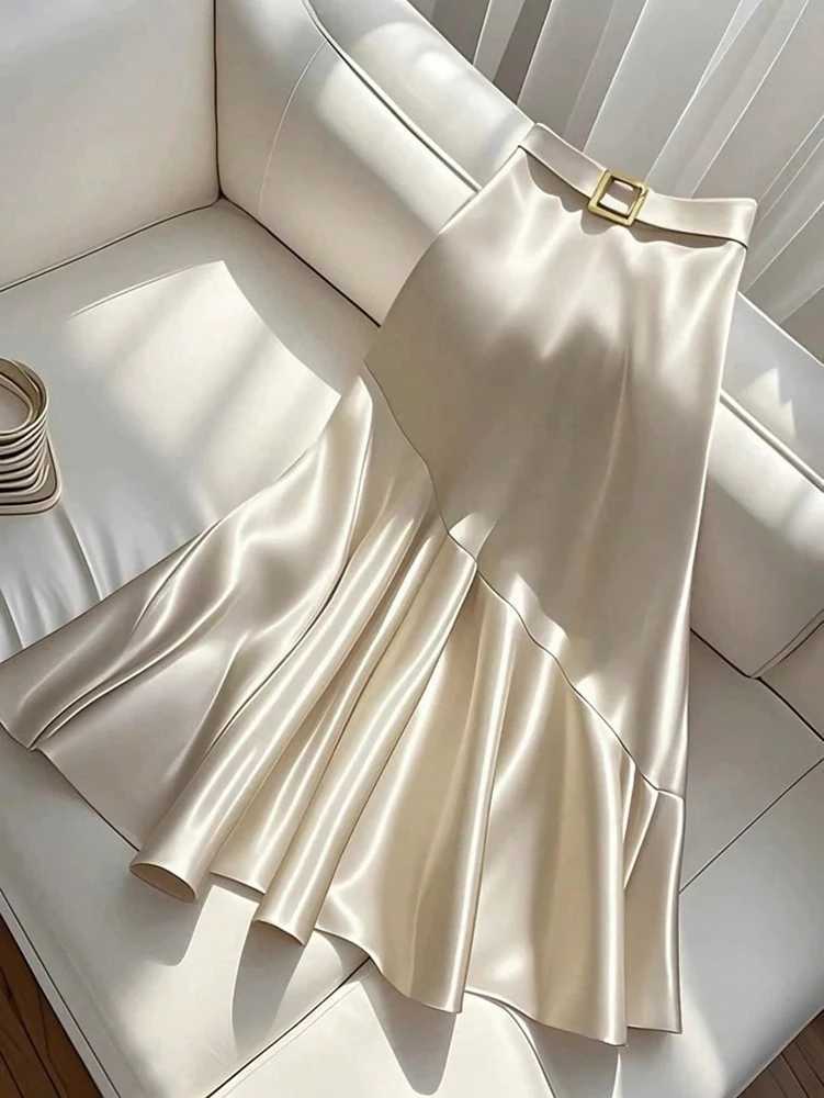 2025 New Womens Prem Design Elegant Satin A-line Half Skirt Pure Colour Belt Halter Skirt Dinner Party Dating T260613