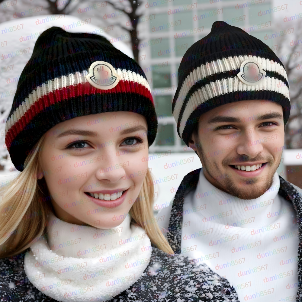 Fashion monclehat cap Trendy hat beanie hat designer knitted hat high quality men and women autumn and winter warm hat wool hat ski hat ear protecti