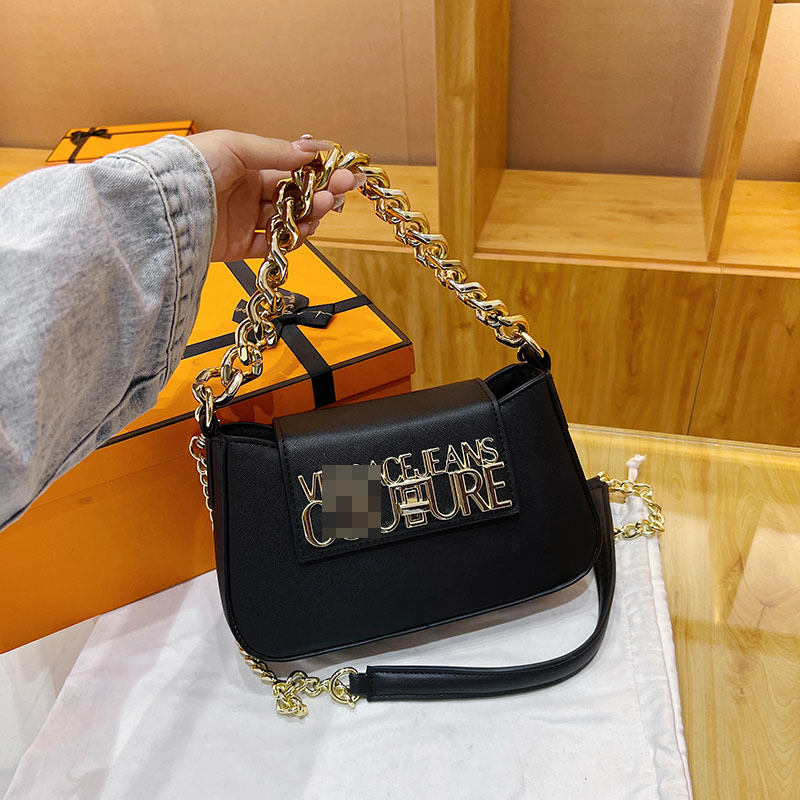Women's underarm bag, new fashion French style, niche and trendy, casual versatile chain crossbody bag for ladies