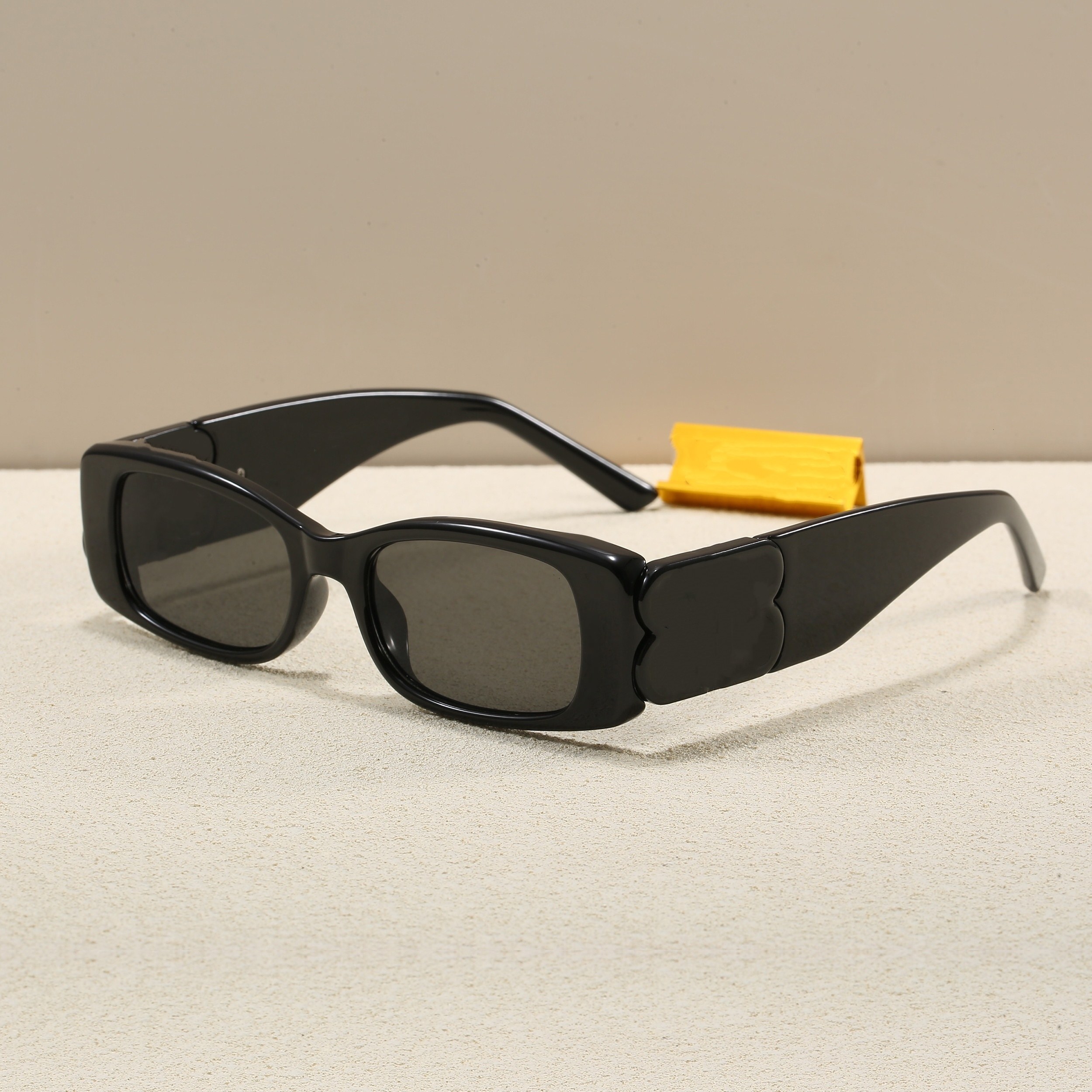 Mens Designer Sunglasses Outdoor Shades women fashion black Rectangular Square luxury Full Frame Sunshade mirror polarized UV400 protection Glasses