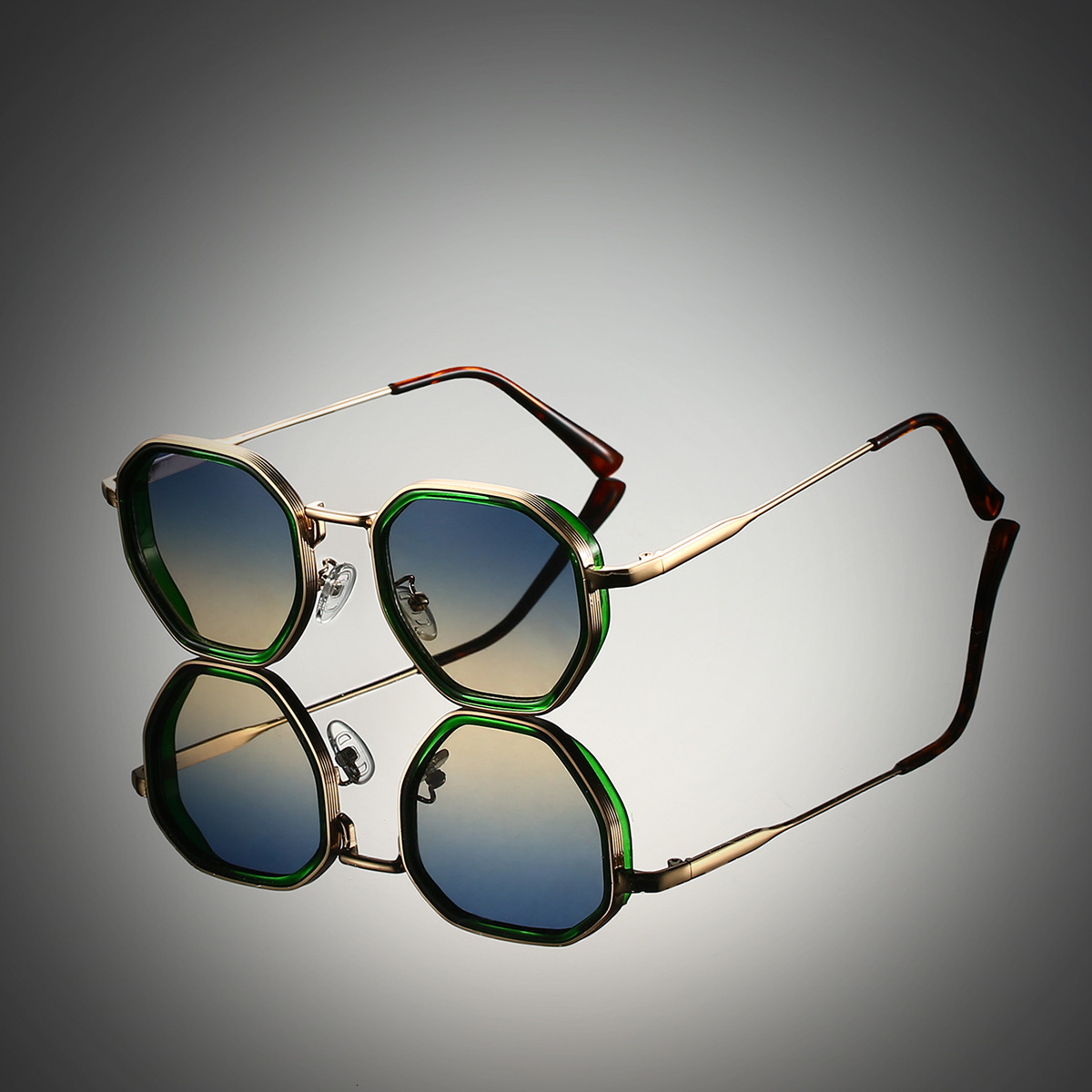 High quality 2026 Steampunk European and American Style Metal Polygonal New Sunshade High-End Feel Sunglasses
