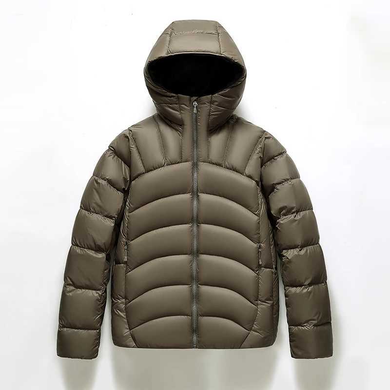 New Classic Solid 90 White Duck Down Parkas Coat 2025 Men Winter Warm Puffer Jacket Luxury Simple Hood Wind-proof Q26010