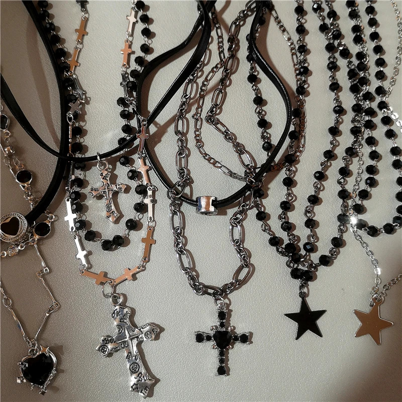 Punk Y2K Metal Cross Star Black Heart Pendant Multi Layer Bead Necklace For Women Men Vintage Gothic Charm Grunge Jewelry Gift260611