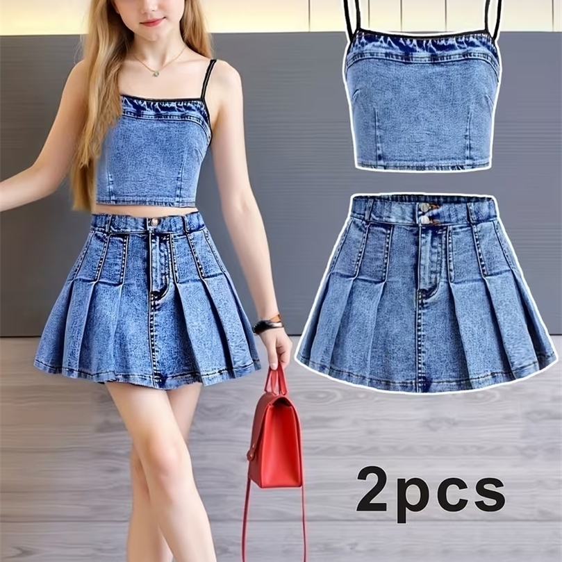 2-teiliges Mädchen-Outfit aus Denim-Imitat, bedrucktes Cami-Crop-Top, plissiertes Minirock-Set, kein Denim-Stoff, 260612