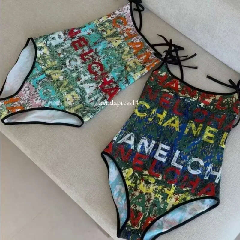 CC Swimwear Fashion chandal Bikinis Set chan Bikinis Designer Brand Floral Print High Waist Tummy Control Swimwear Summer Seaside channels Swimwear