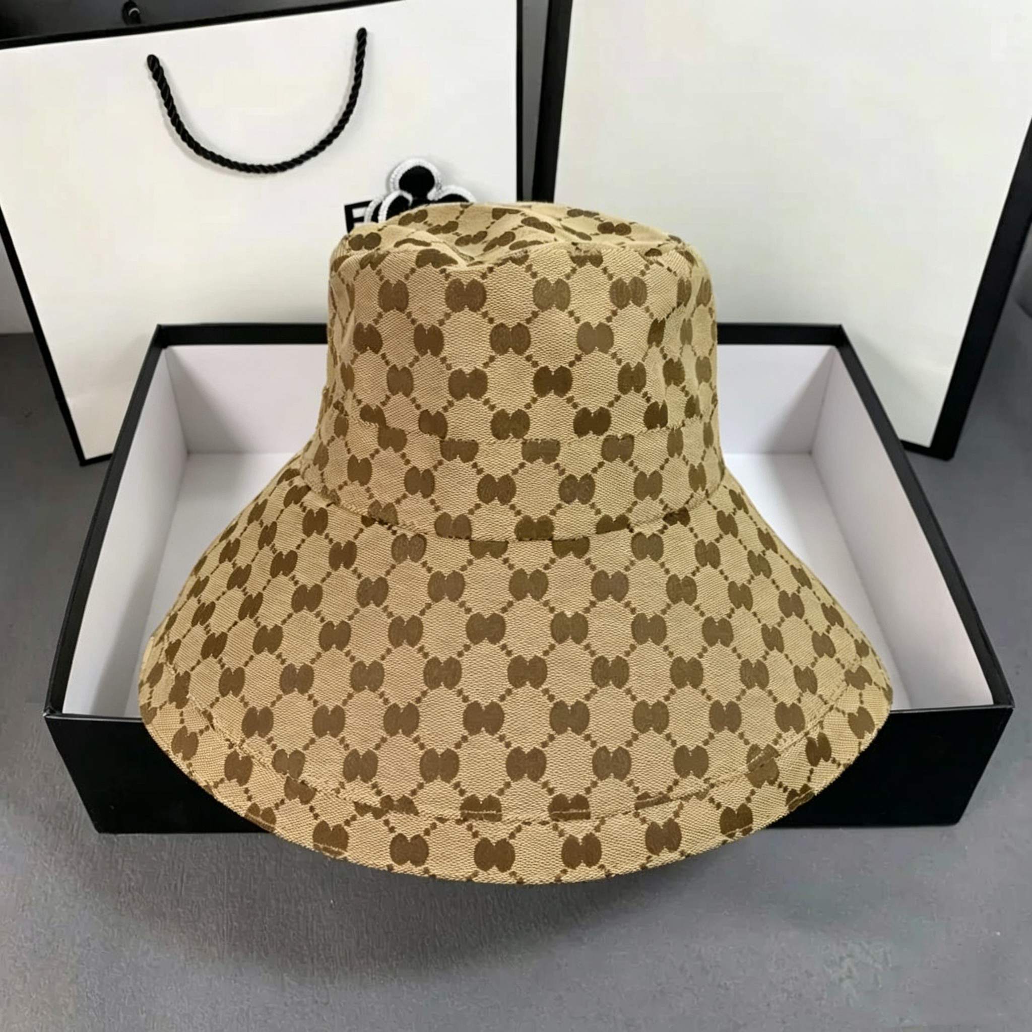 Designer Bucket Hat Wide Brim Hats Solid Color Letter Sunhats Fashion Party Trend Travel High Quality Hundred Hat-image-974355508
