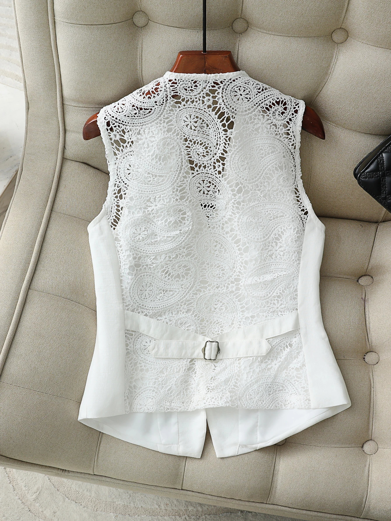 Womens Elegant Lace White Suit Vest Sleeveless VNeck Button Down Waistcoat Tailored Fit for Office and Dressy Occasions 260612BANJIA