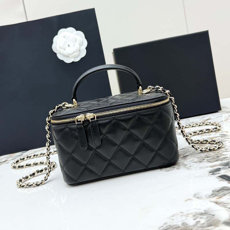 Designer crossbody classic luxury handbag caviar women's single shoulder diamond pattern chain letter size makeup bag 01-image-1112148637