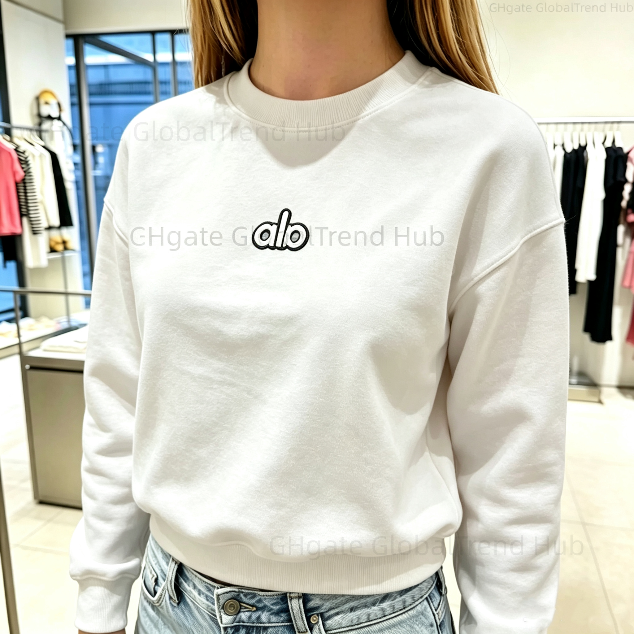 designer clothes women hoodie Fashion Women Embroidered Logo Sweatshirt, Loose Crewneck Pullover, Street Hip Hop Style for Casual Vacation Wear
