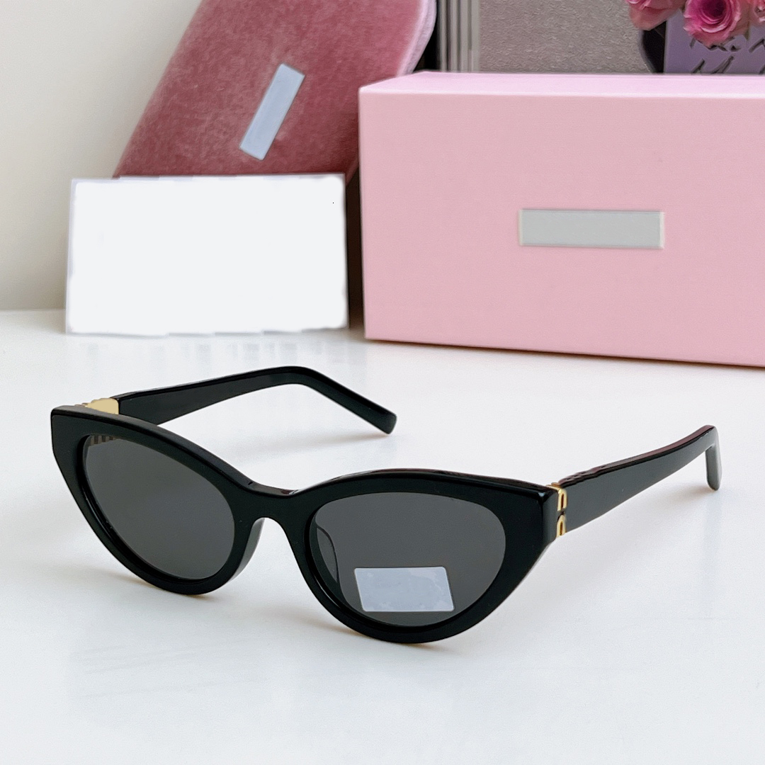 for women fashion mens sunglasses cat eye New small oval outdoor shades luxury designer glasses beach vacation with box AAAAA