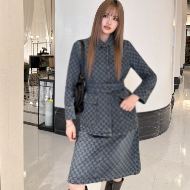 Women Luxury Designer Inspired Reversible Bomber Jacket, Checkerboard & Monogram Printed Cropped Stand Collar 2-in-1 Button Outerwear Casual Streetw