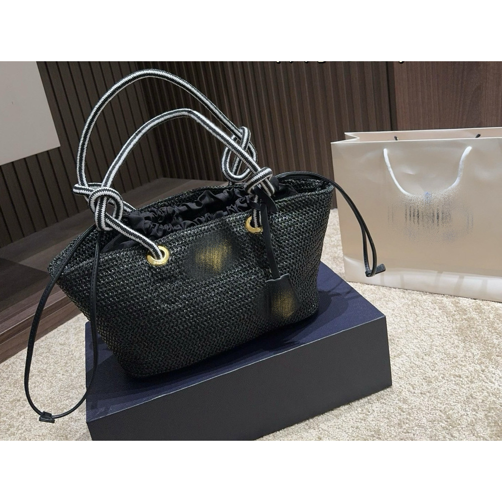 new designer P Designer Bag Large Capacity Versatile Woven Tote Bag Women s New Trendy Casual Fashion Single Shoulder Underarm Bag