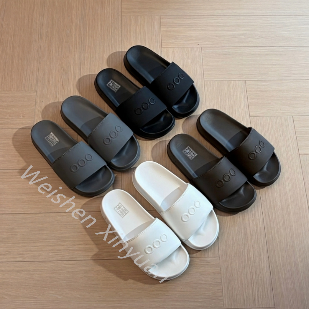 Designer Slippers EVA Slides Thick Sandals Soled solid color Womens Flip Flops Mens Fashion Summer Home Soft Bottom Beach shoes