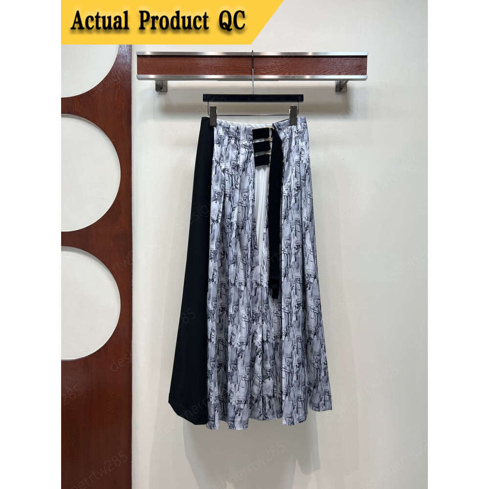 designer clothes Luxury Aesthetic Printed Pleated Midi Skirt with Contrast Color Patchwork Elegant Office Lady Midi Skirt with Buckle Detail Vint-image-1110690389