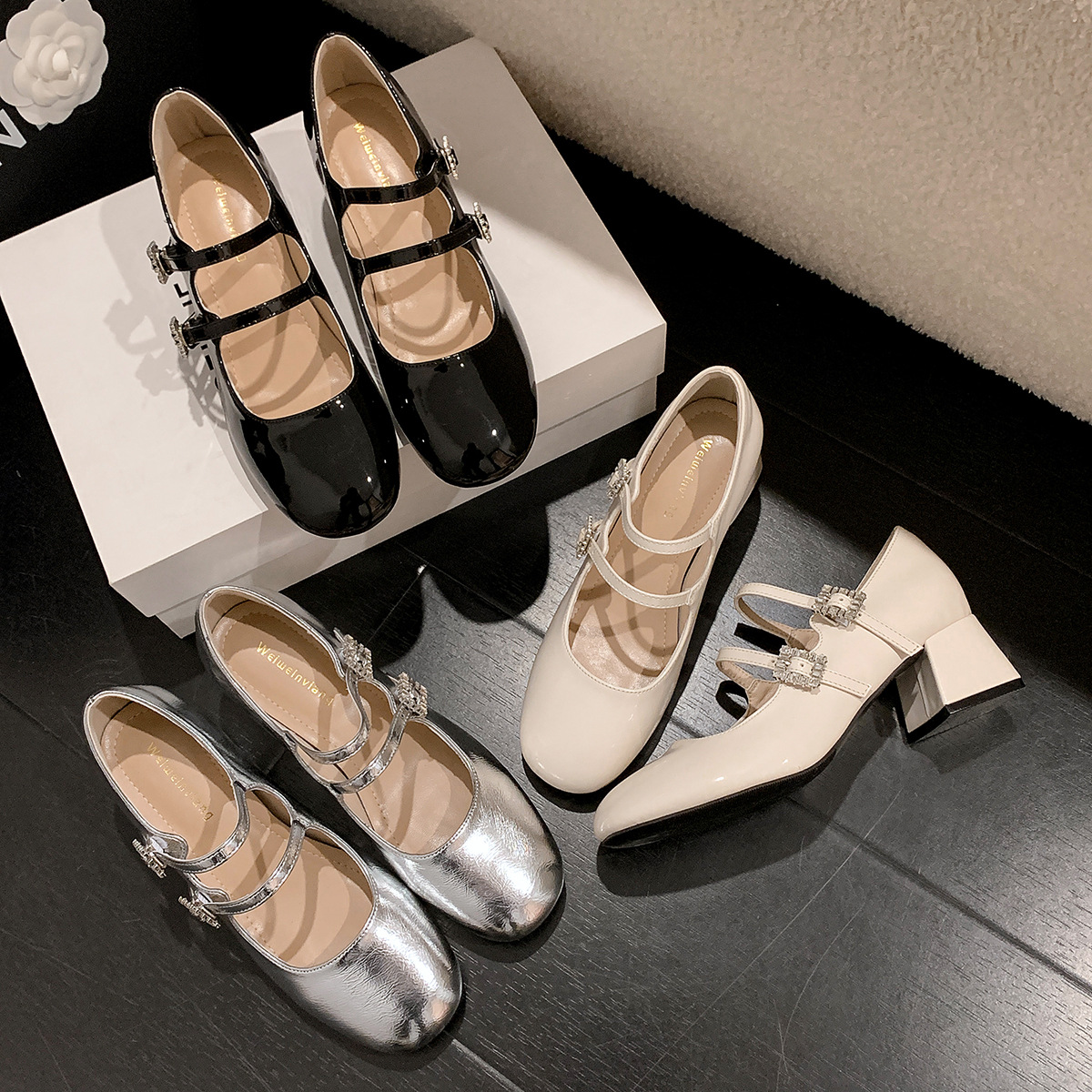 Chaussures de luxe 2026 femmes Double sangle Mary Jane pompes, bout carré strass boucle bloc talon en cuir verni chaussures habillées