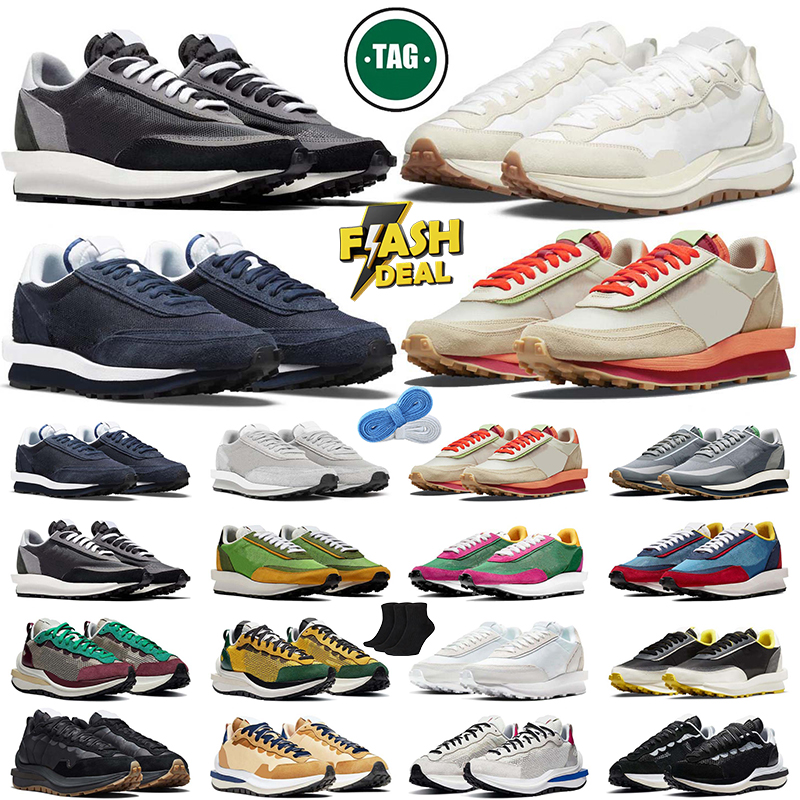 Designer Casual Shoes for mens womens Sacais Waffles Sail nylon White Gum Blackened Blue Fragment Grey Royal Dark Iris Green Gusto Sakai Sneakers