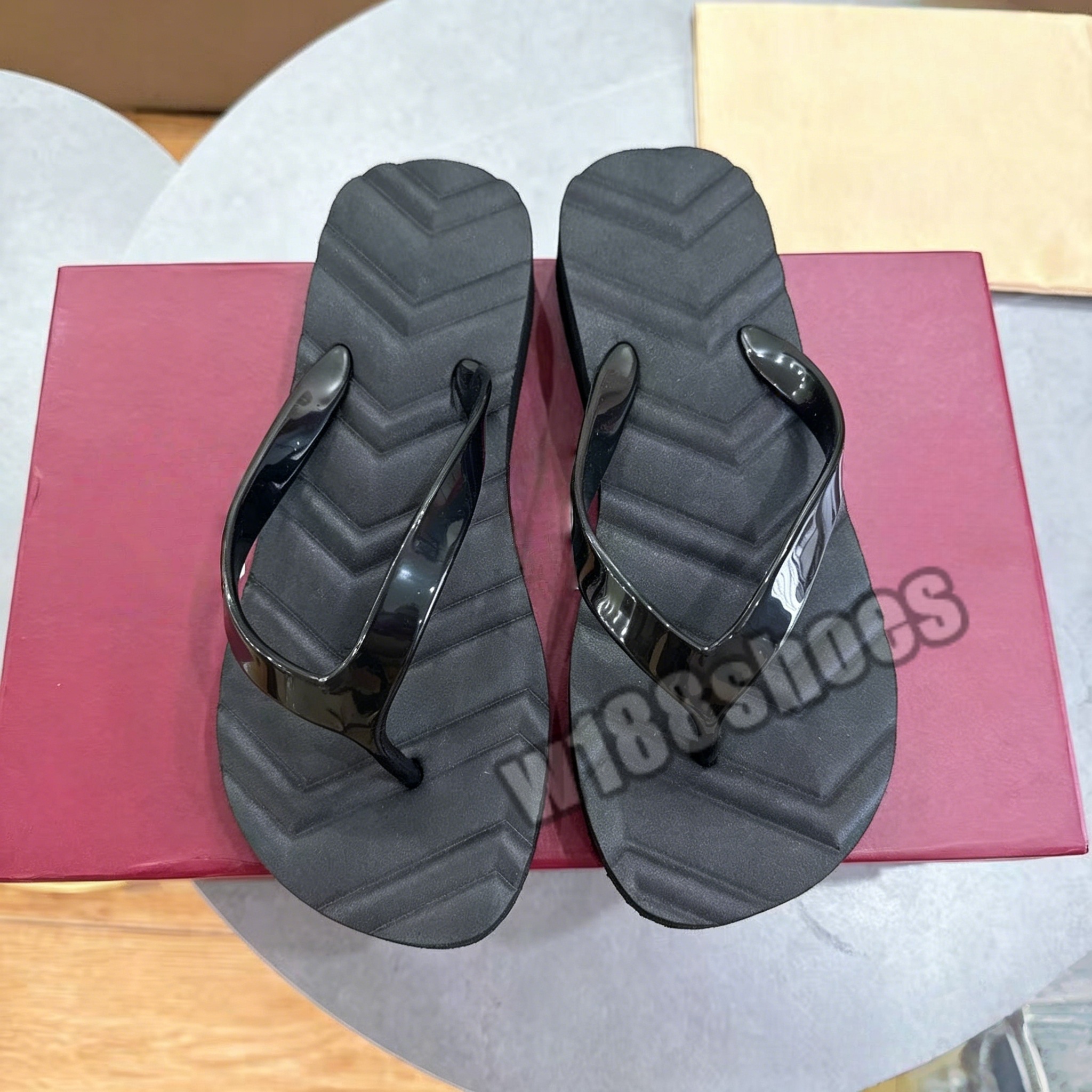 Flat Summer Beach Sandals Flip Flops Shoes Womens Sandals Slippers