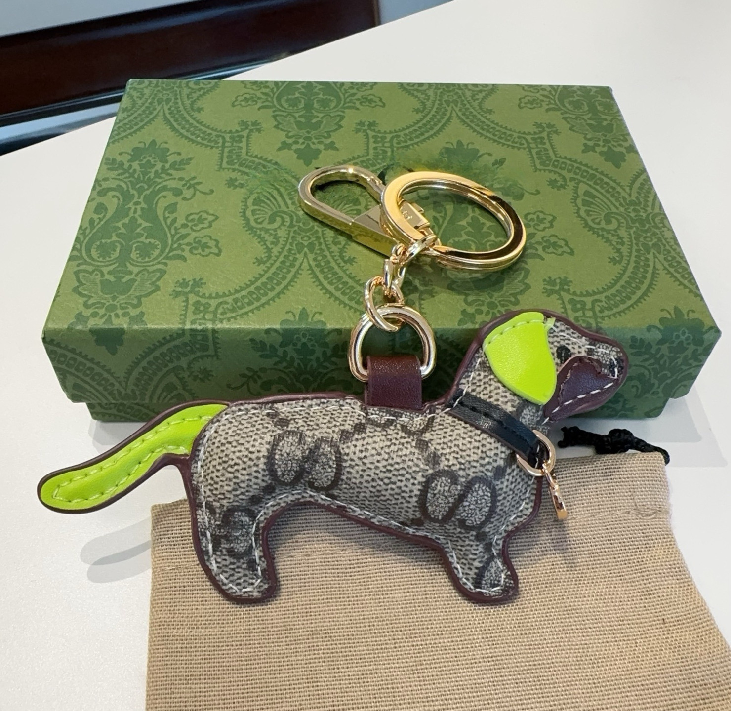Luxury Designer Keychains Leather Cartoon Keychain Designer bag Charm Keyring Handbags keychain pet dog owl Pendant Men