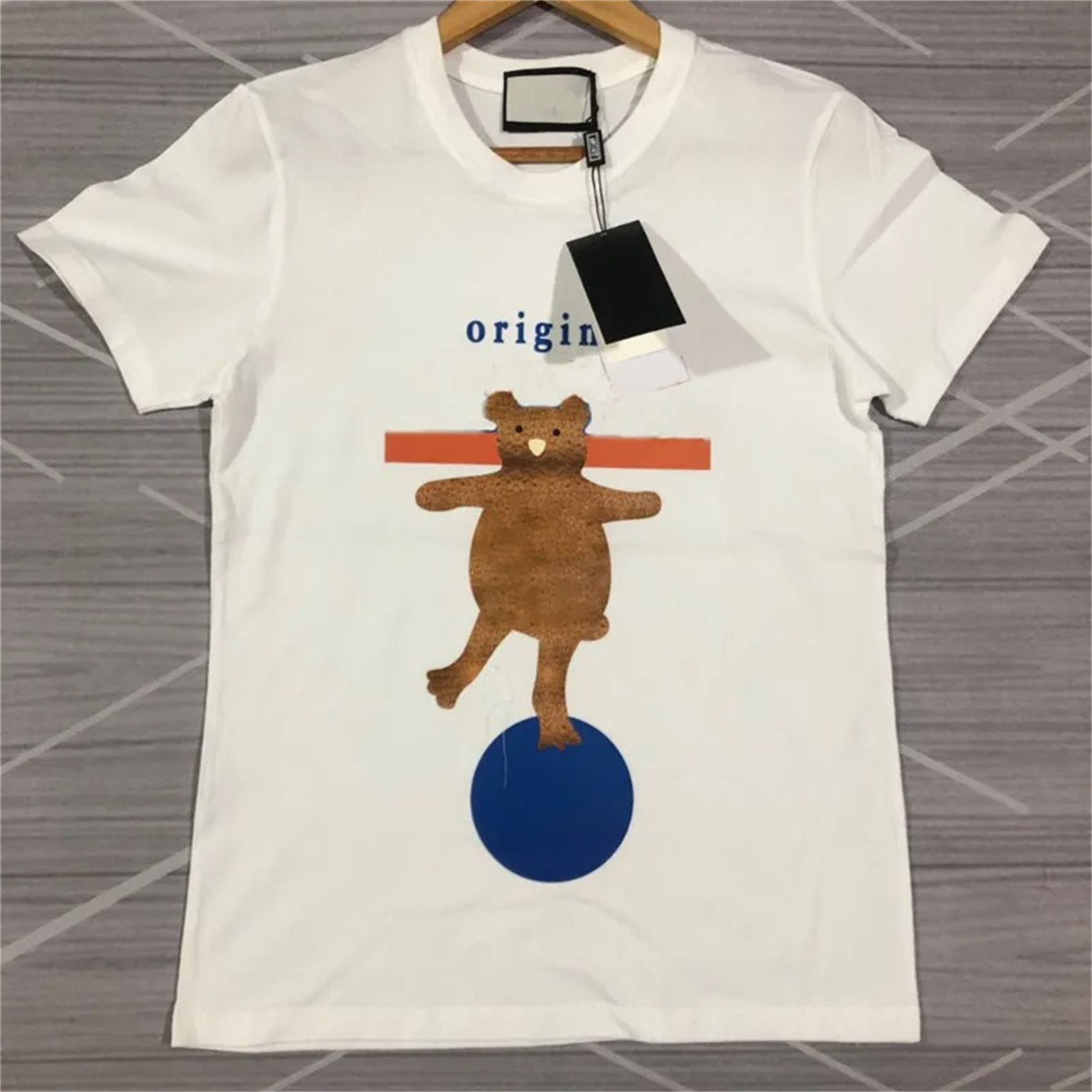 Luxury Designer Tshirts Summer Fashionable For Men Women T Shirts Tops Letter Cotton Tshirt Short Sleeve High Quality Clothing Men's T-Shirts A