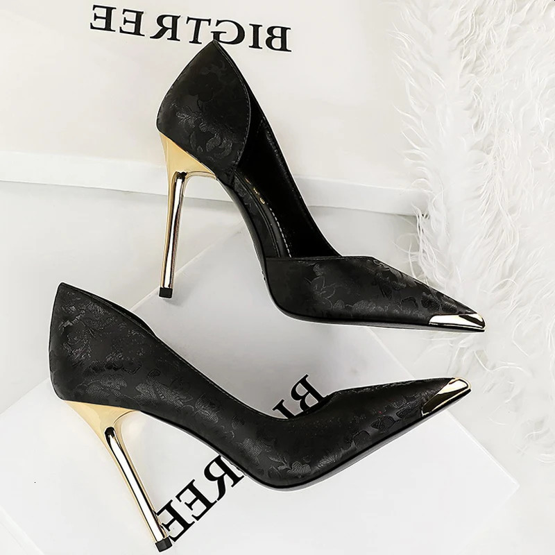2026 New New Designer Shoe Athletic Dress Women Formal Shoes BIGTREE 11 Cm Silks Satins Woman Metal Pointed Toe Run High Heels Fashion Female Pumps