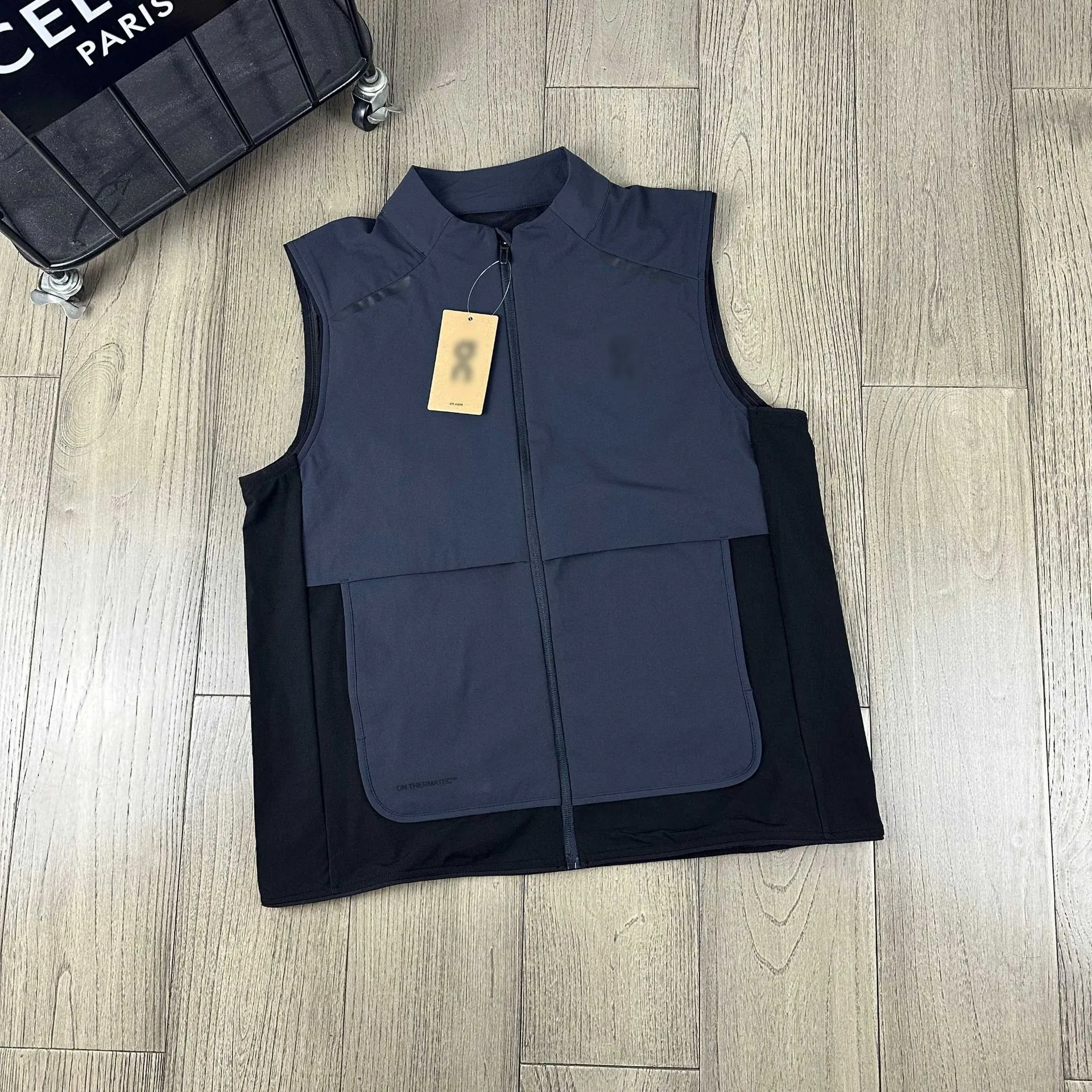 Men's sports sleeveless jackets down vest warm gilet designer spring winter coat running jogger sport waistcoat outdoor down puffer jacket gree