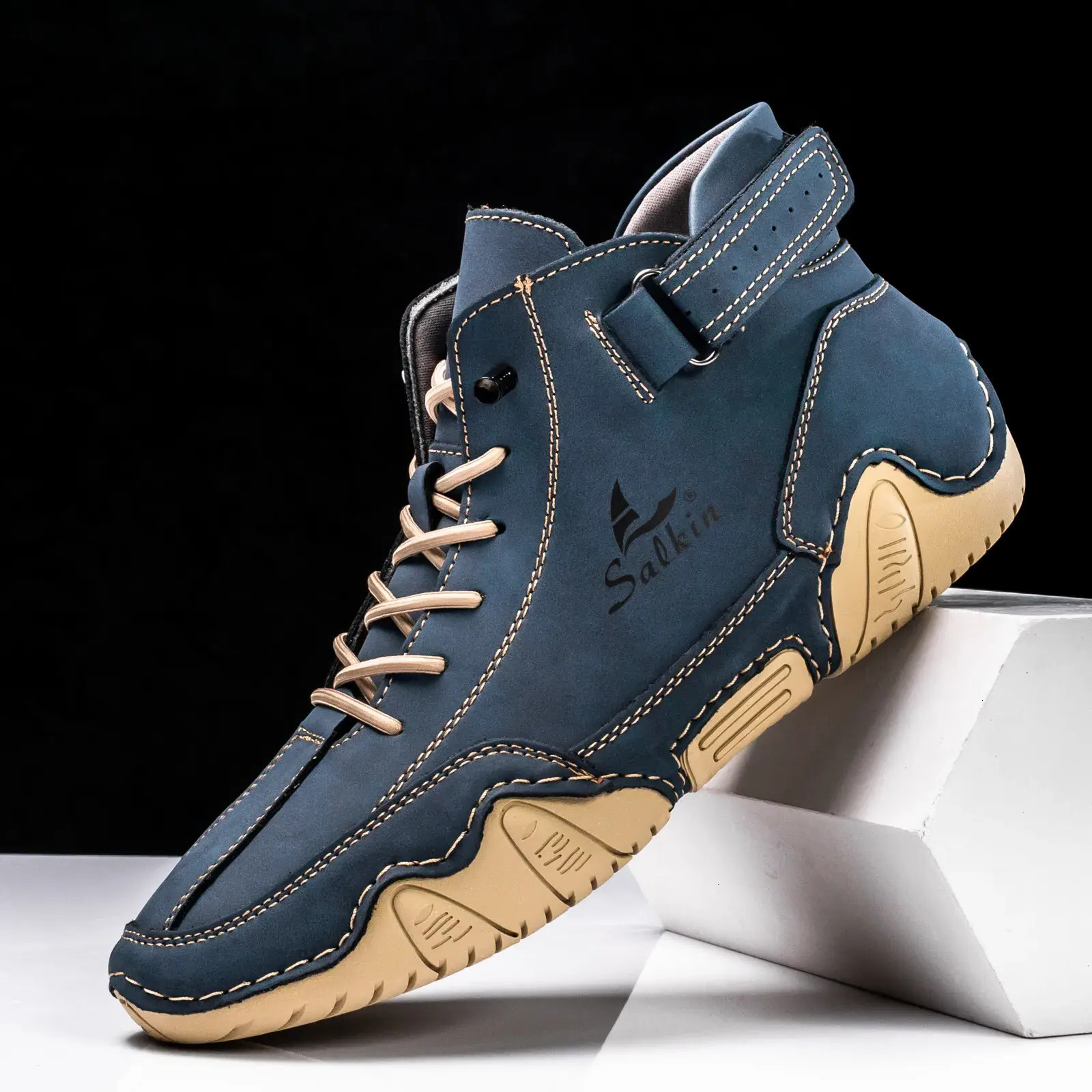 2026 New New Designer Shoe Athletic Run Casual Handmade Design Sneakers Man Luxury Outdoor Comfortable Leather Shoes Men Ankle Boots Breathable Hot