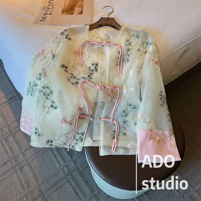 Outerwears Women Jacket Chinese Style Jacket National Wind Embroidery Jacquard Buckle Sunscreen Cardigan Female Summer Thin Coat 260617BJ