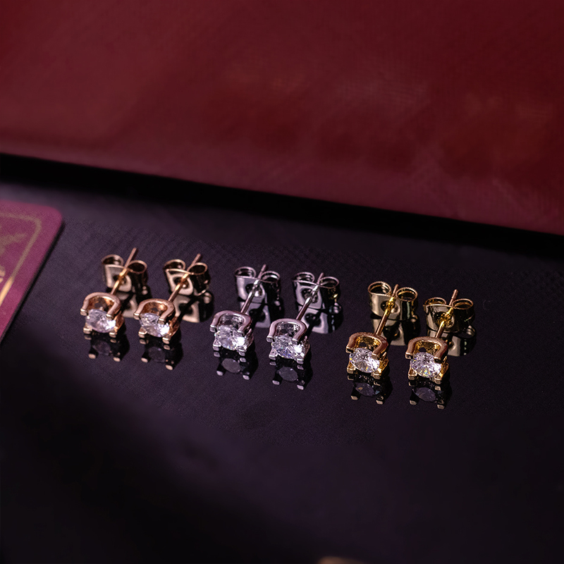 Fashionable And Exquisite Diamond Earrings Luxurious And Classic Stainless Steel Earrings Women's Designer Jewelry Earrings