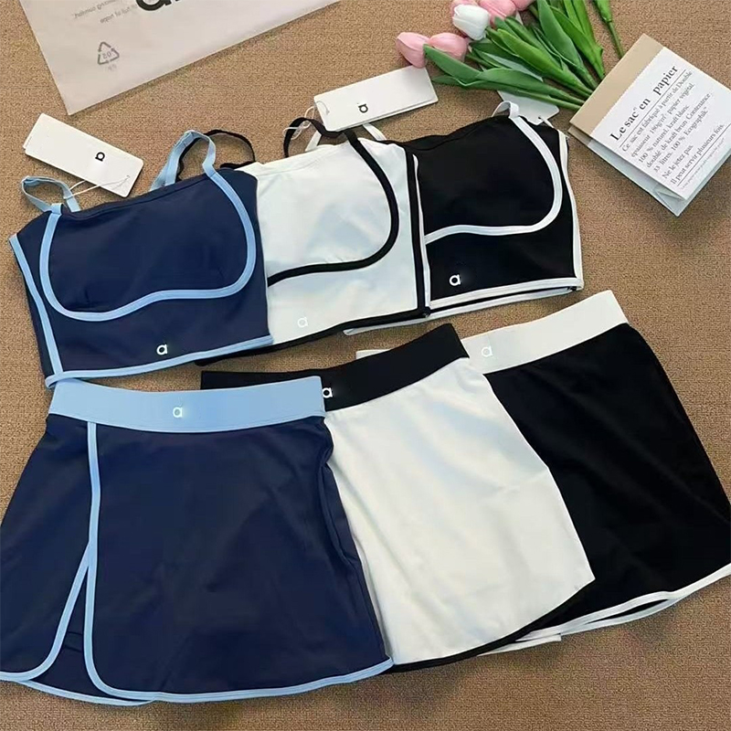 Contrast Colored Women's Gym Bra Skirt Set Track Suits for Yoga Tennis-image-1111193132