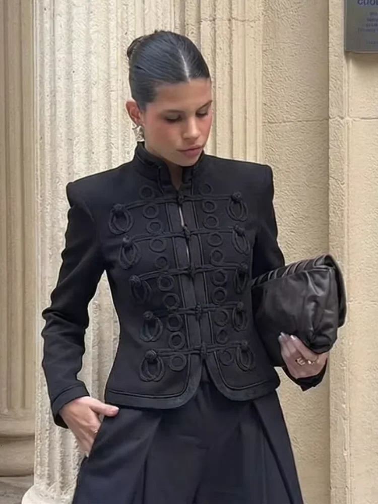 Chic Single Breasted Short Blazer Jacket Women Mandarin Collar Shoulder Pad Long Sleeve Coat 2026 Spring Fashion Lady Outerwear 260617BJ