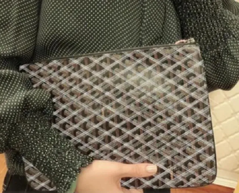 Famous Brand Leather Clutch Bags for Women and Men - Large Capacity Designer Wallet Pouch for Phone - Luxury Handbag