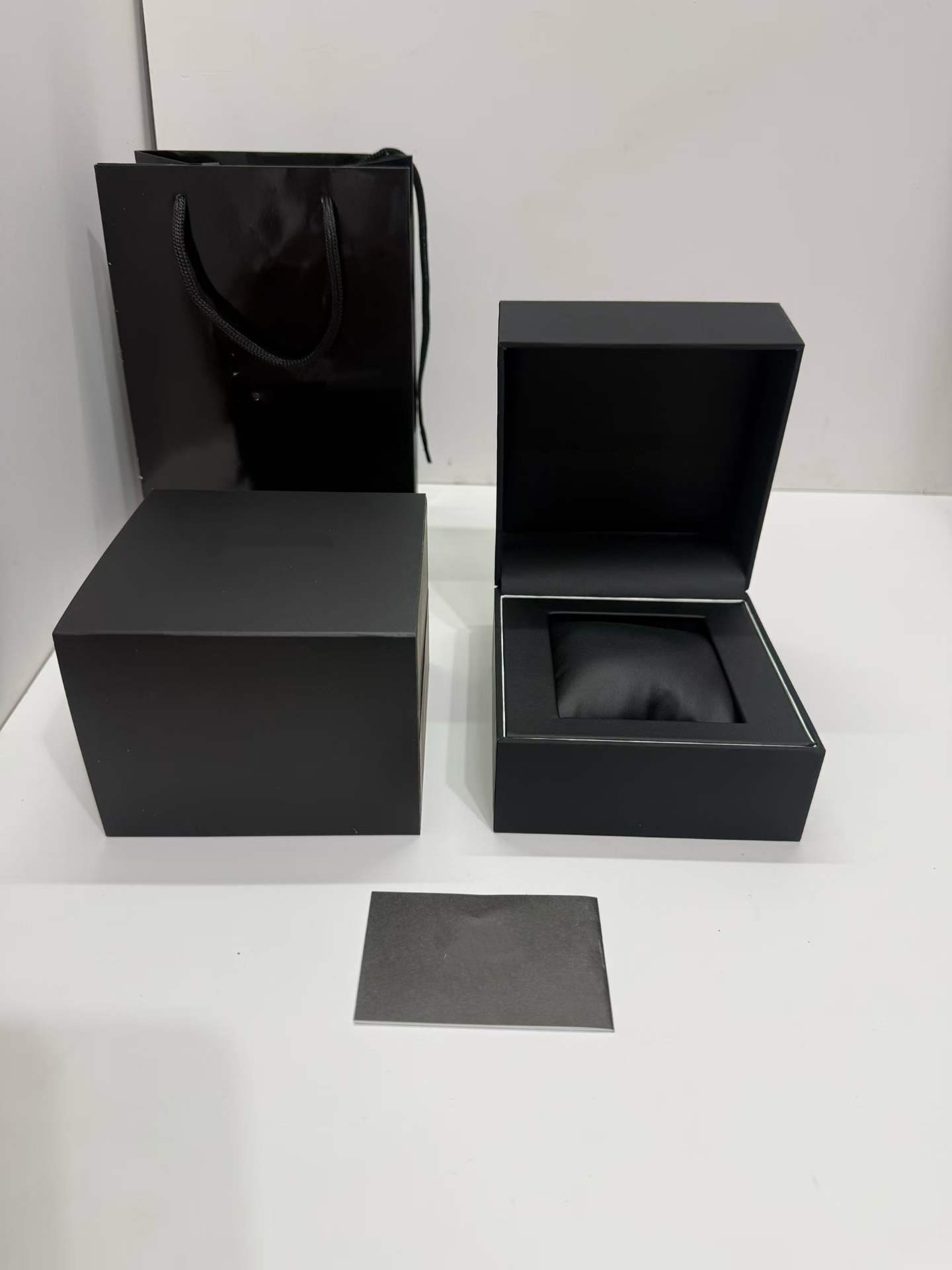 Top Quality CITIZENity Boxes CEIKOity TOMMYity RADOity BOSSity watch Original Box Accessories wholesale Watches Booklet Card Tags and Papers Watches