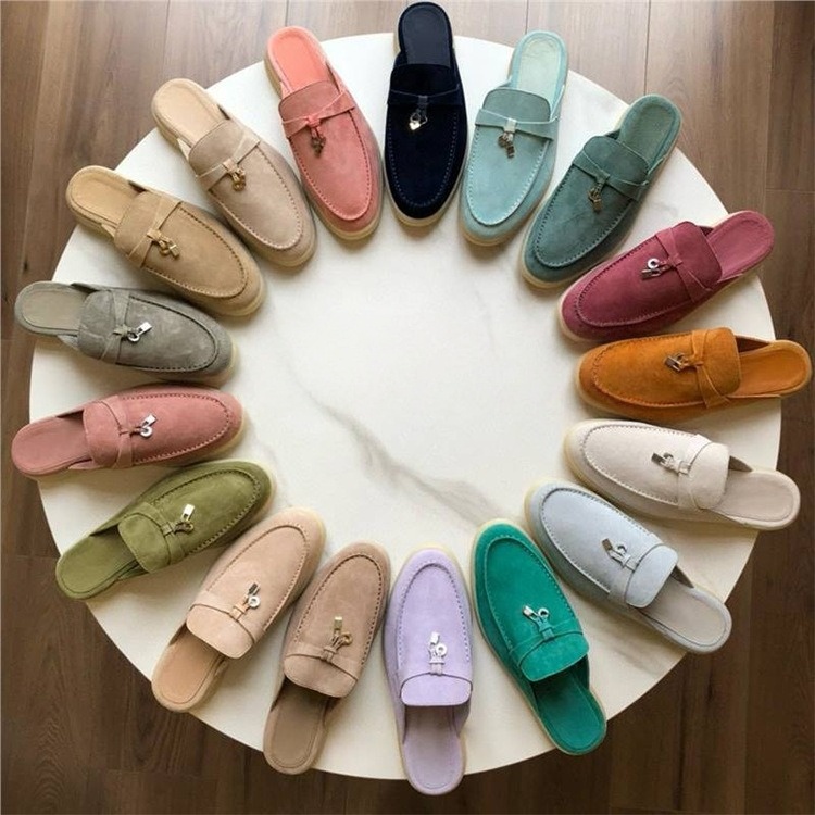 Slides Designer Hommes Femmes Mocassins Serrure En Métal Bout Fermé Mules Diapositives Faux Daim Casual Slip Plat Demi Pantoufles Dames Multi Cou