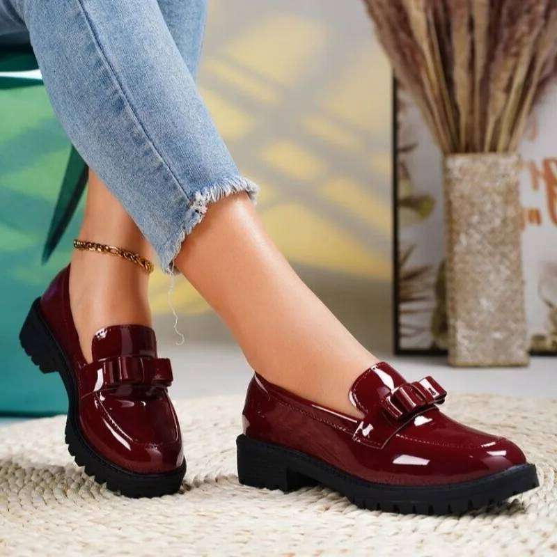 2026 New New Designer Shoe Casual Luxury European And American Leather Autumn Outdoor Leisure Fashion Lacquer Retro Versatile For Woman Women's