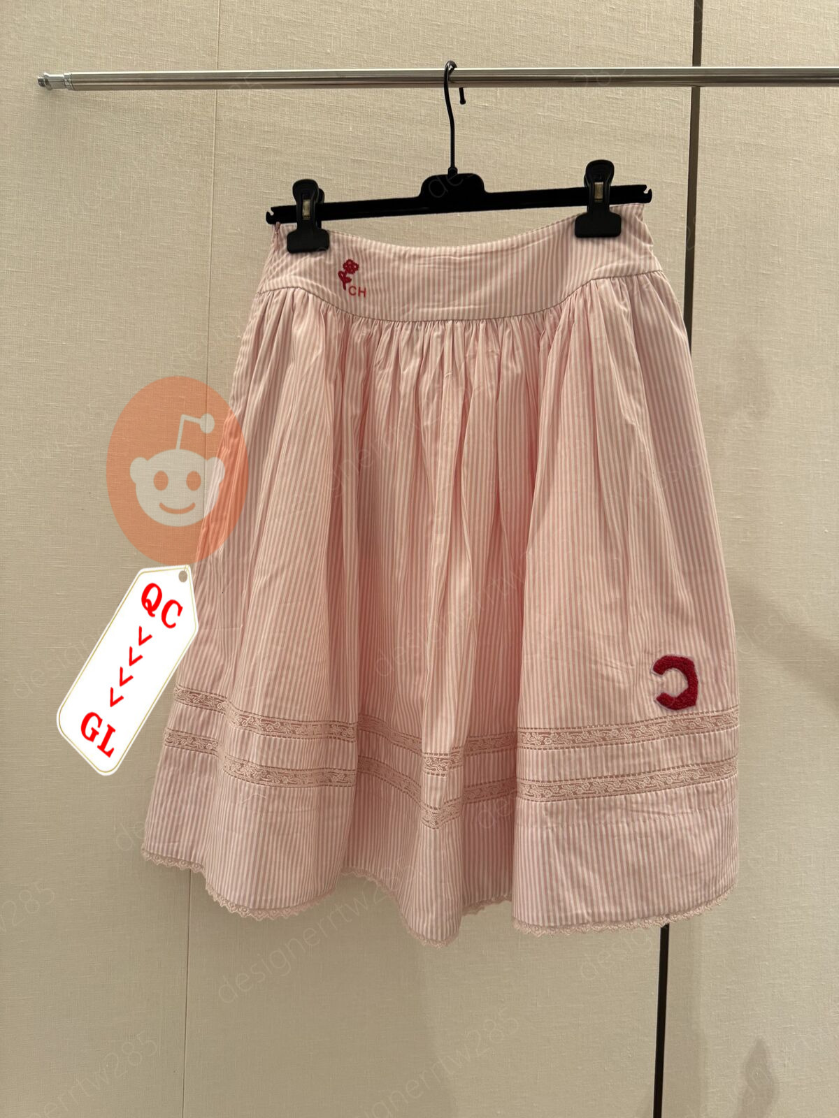 Designer Pink Striped Midi Skirt with Lace Trim Luxury Embroidered Pleated A Line Skirts Runway Style Vintage High Waist Activewear Ladies Vestid-image-1111472361